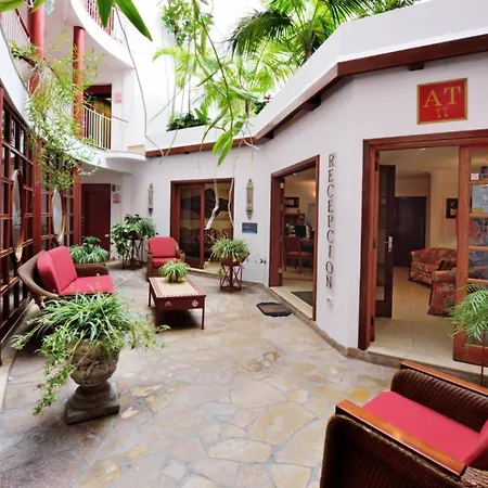 Playa Delphin 404 * Puerto De Naos