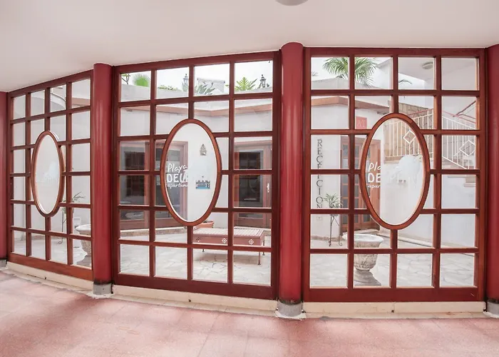 Playa Delphin 404 Апартаменты *